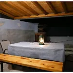 House Luketini Dvori Apartman