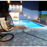House Luketini Dvori Blizna Donja