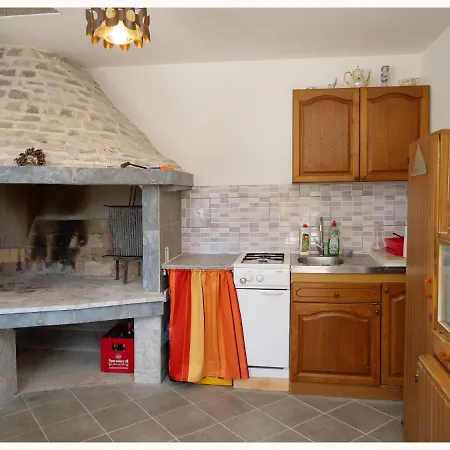 House Luketini Dvori