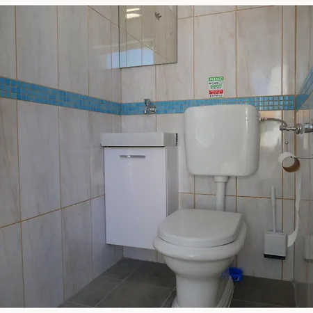 House Luketini Dvori *