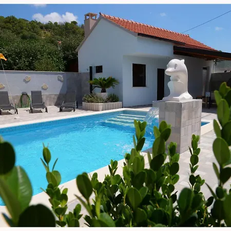 House Luketini Dvori Apartment Blizna Donja