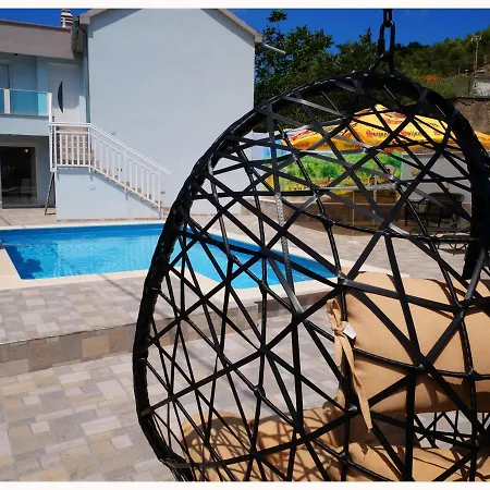 شقة House Luketini Dvori